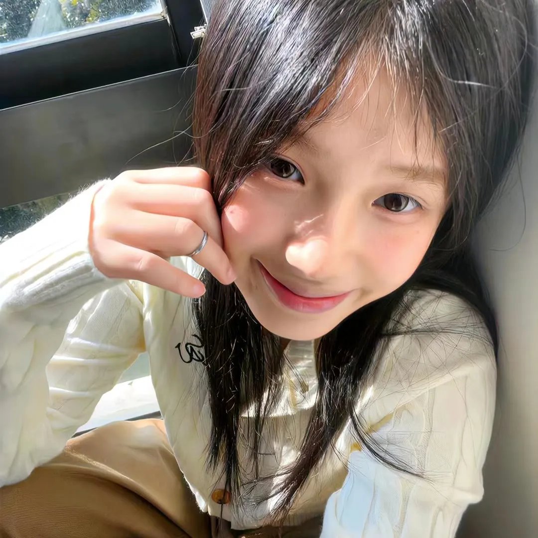 与彩云相遇2023